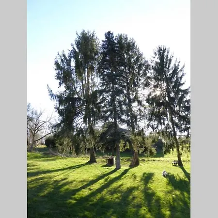 アパート Gite A La Campagne Et Proche Du Centre Bourg
